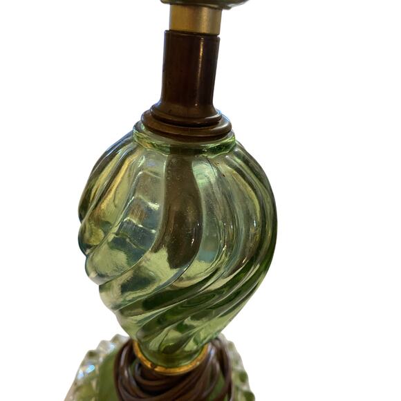 Vintage Green short glass lamp - Picture 6 of 7